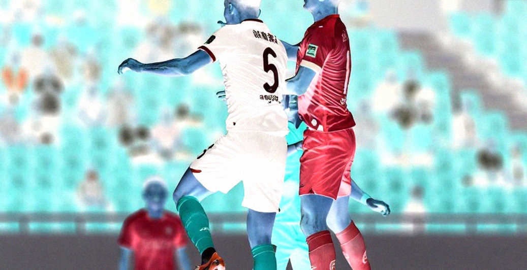 Van Hau's rough tackle: Fans demand VFF heavy discipline, national team exclusion Van Hau's rough tackle: Fans demand VFF heavy discipline, national team exclusion