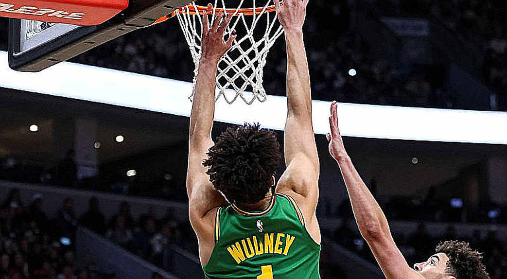 Zubac và canh bạc Indiana: Khi nhà vô địch miền Đông đi ngược dòng thời đại