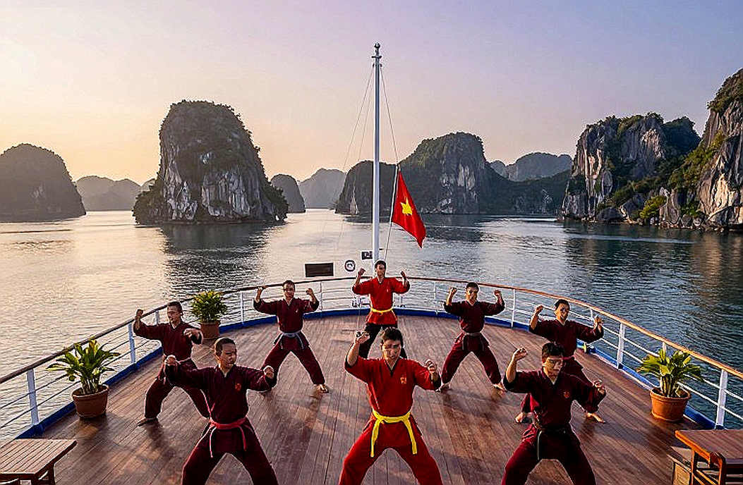 Decoding Injuries in Vietnamese Forms Competition: The Difficulty Scorecard and the Competitor's Ankle