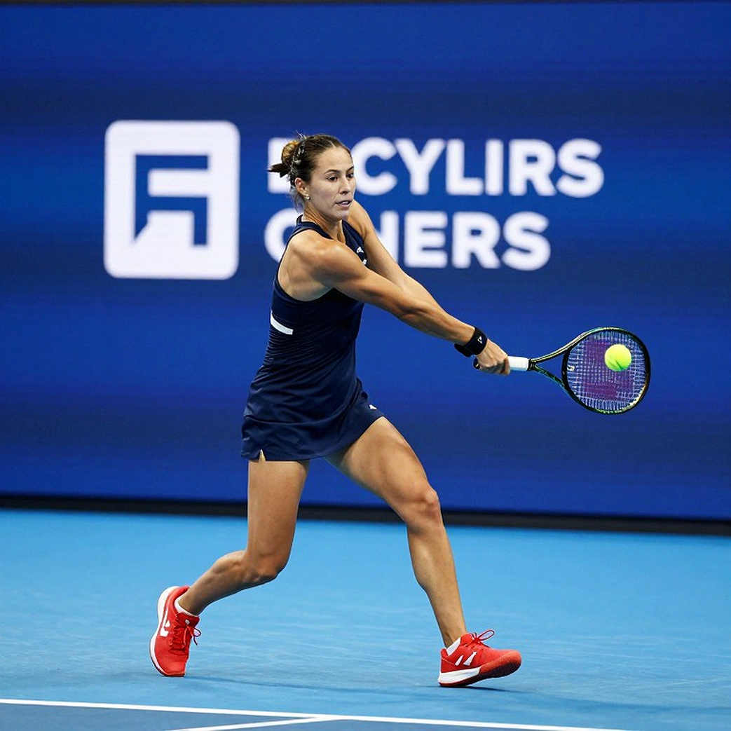 Sabalenka Exits Wuhan: 44 Unforced Errors and the Stratum Nobody Has Fully Read After the No. 1 Crown