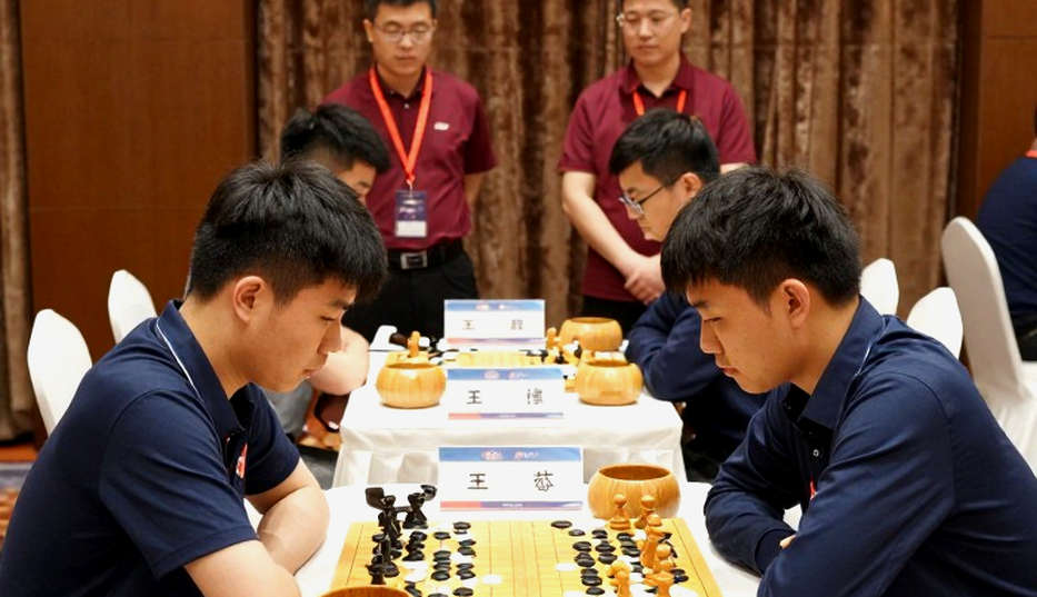 Đòn 5.e5 trong Italian Game: Cuộc đánh cược vào trí nhớ của đối thủ